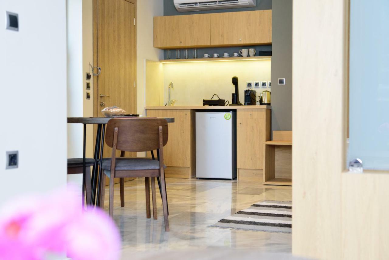 Eva Apartments พีเรียส ภายนอก รูปภาพ